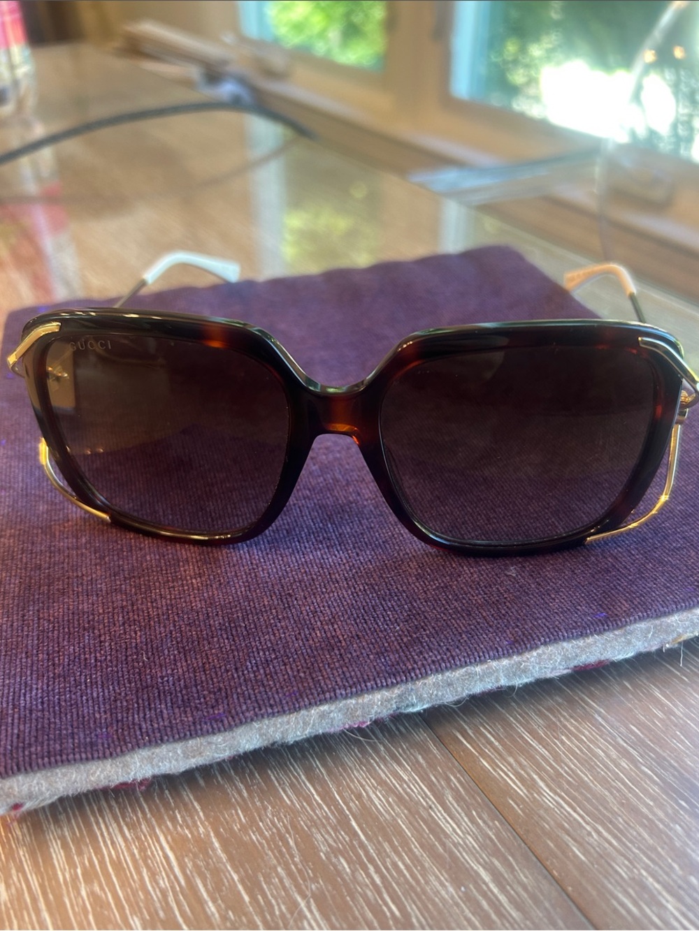 Gucci Women's Tortoiseshell Frame Sunglasses - Brown & Gold